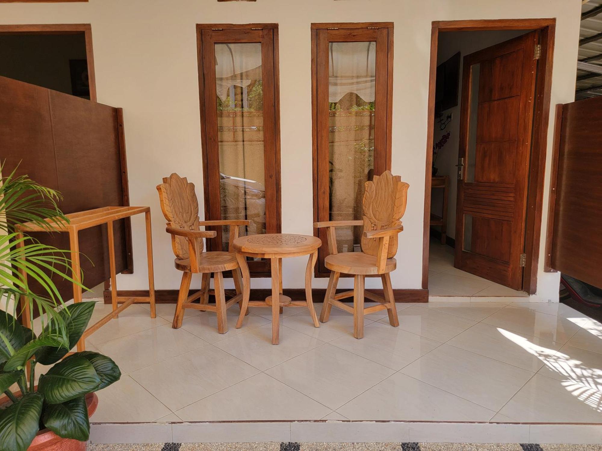 N Villa Lajor ภายนอก รูปภาพ