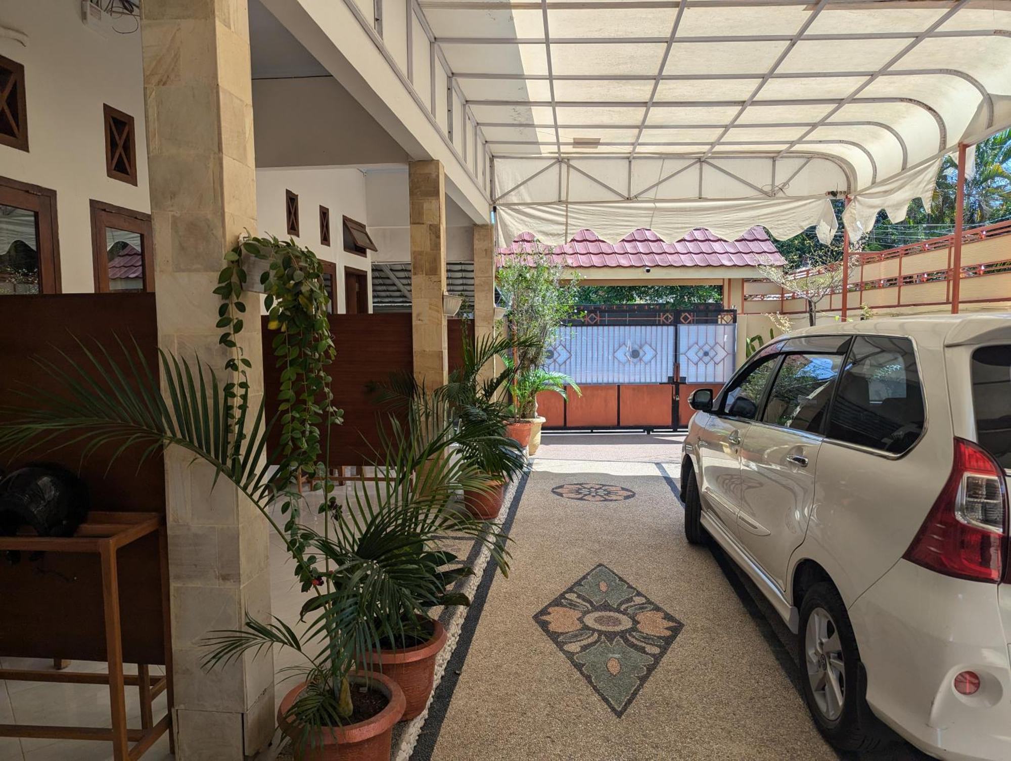 N Villa Lajor ภายนอก รูปภาพ